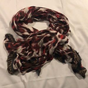 Beautiful maroon red white black scarf